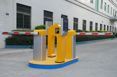 西安智慧交通與信息化管理 車(chē)輛門(mén)禁、監(jiān)控工程與網(wǎng)站維護(hù)的協(xié)同發(fā)展